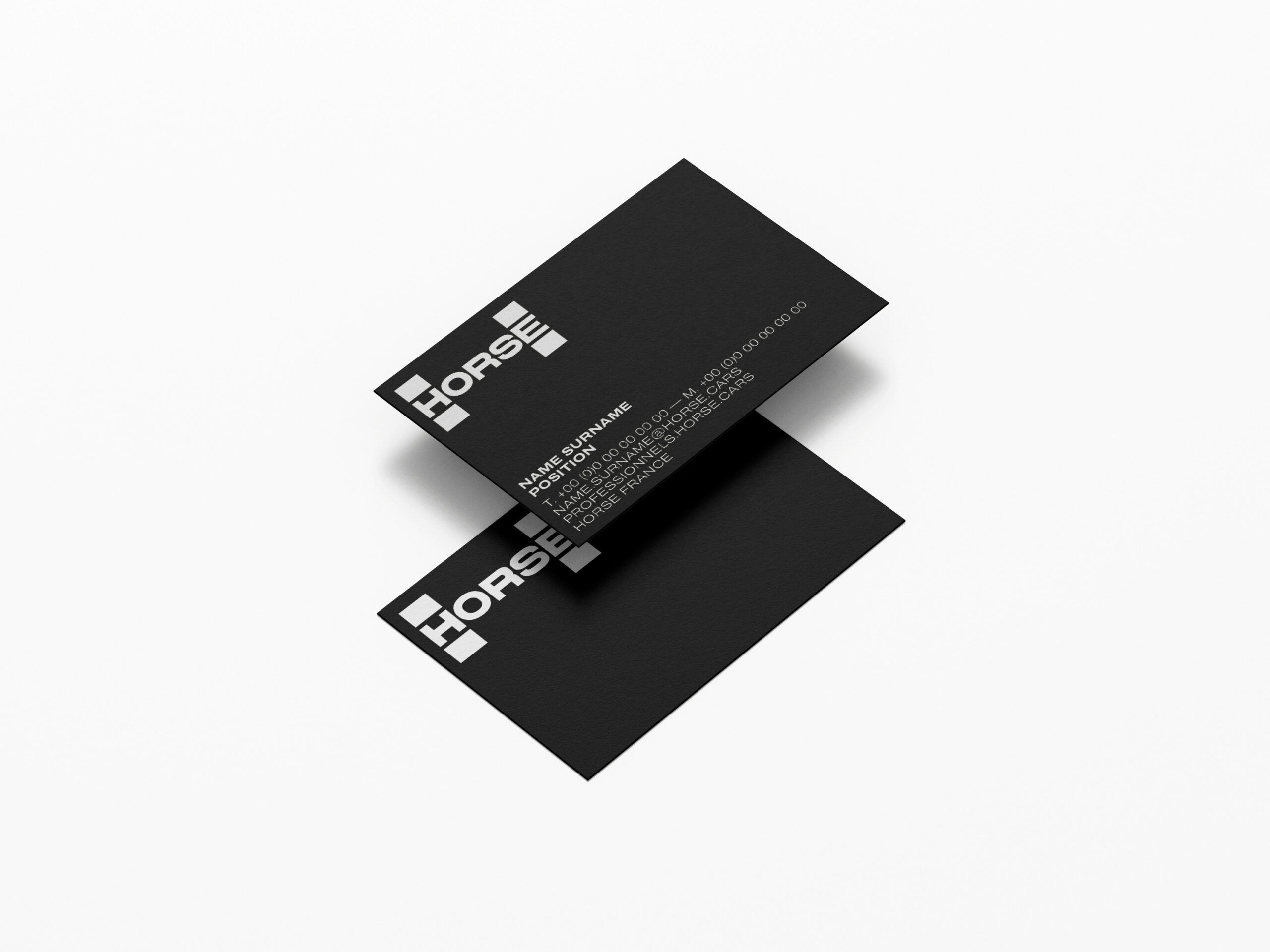 HORSE_BUSINESS_CARD_BLACK_MOCKUP